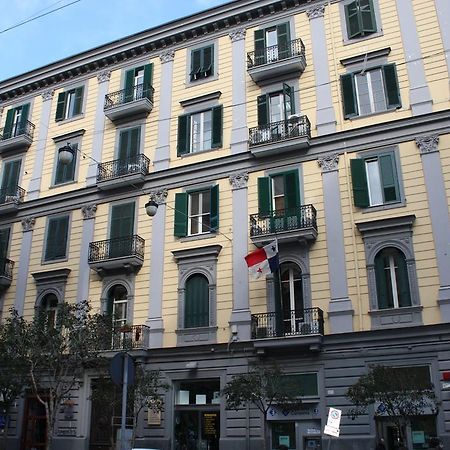 Bed and Breakfast Be Italian Flat Duomo 319 Neapol Exteriér fotografie
