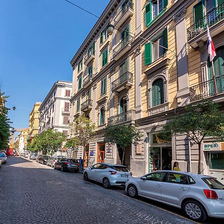 Bed and Breakfast Be Italian Flat Duomo 319 Neapol Exteriér fotografie