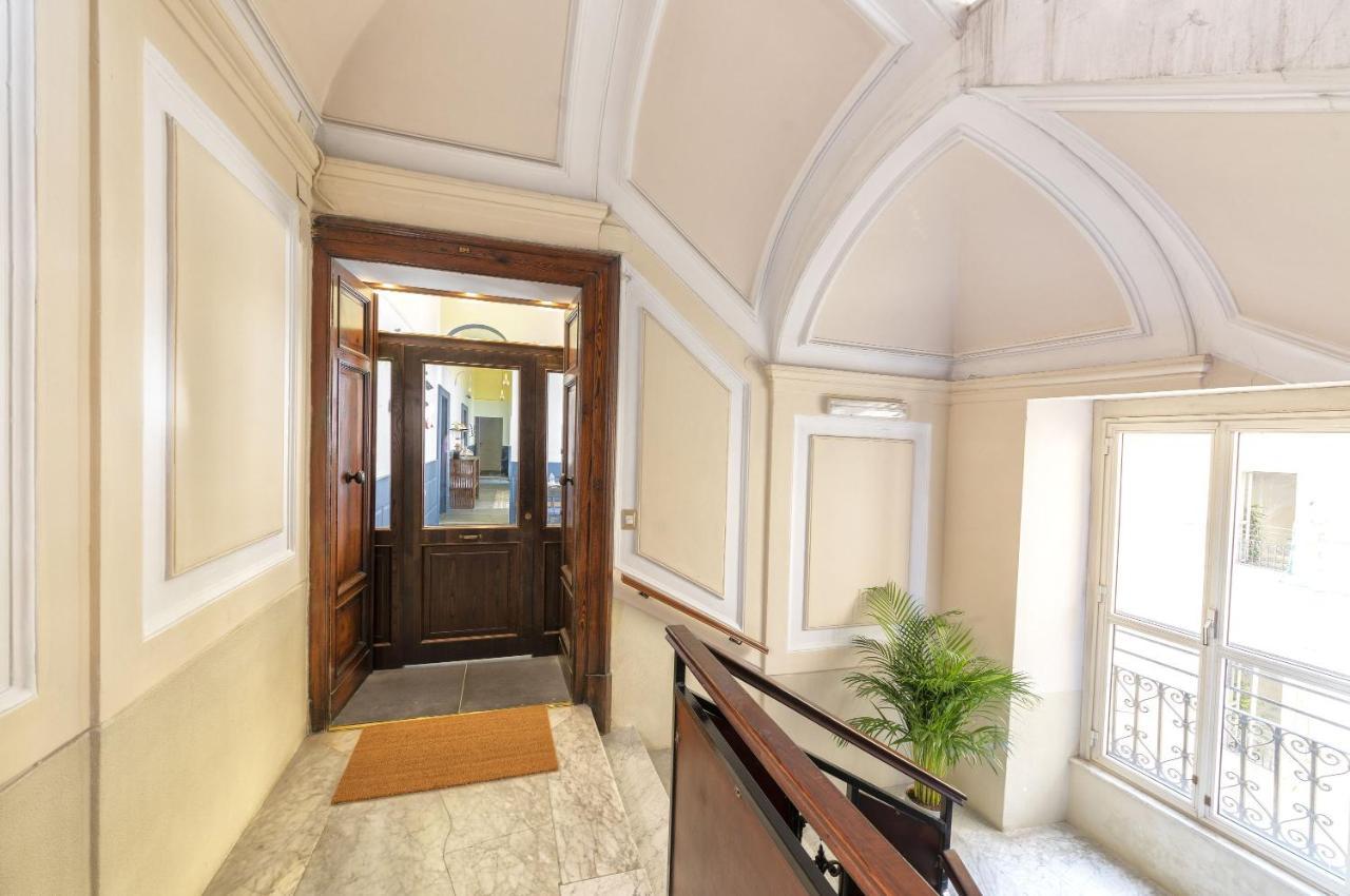 Bed and Breakfast Be Italian Flat Duomo 319 Neapol Exteriér fotografie