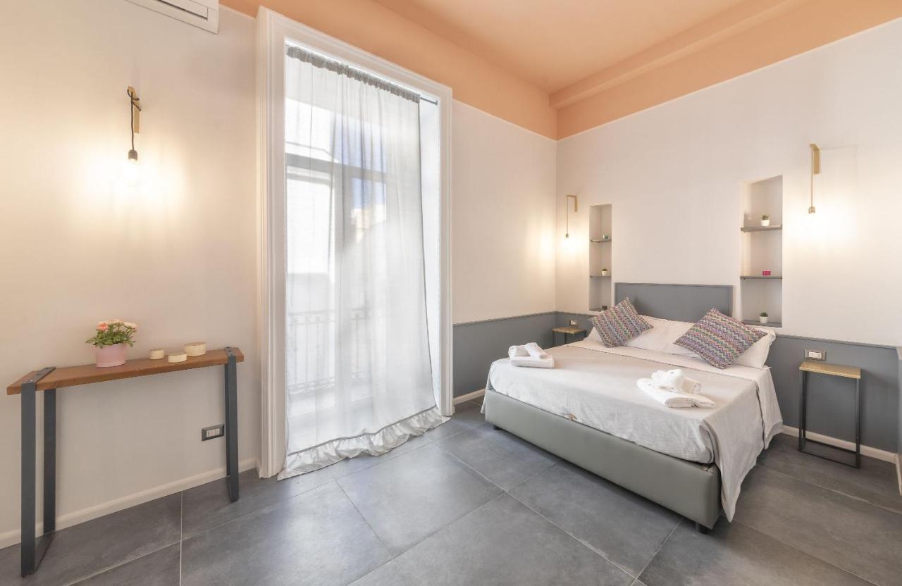 Bed and Breakfast Be Italian Flat Duomo 319 Neapol Exteriér fotografie
