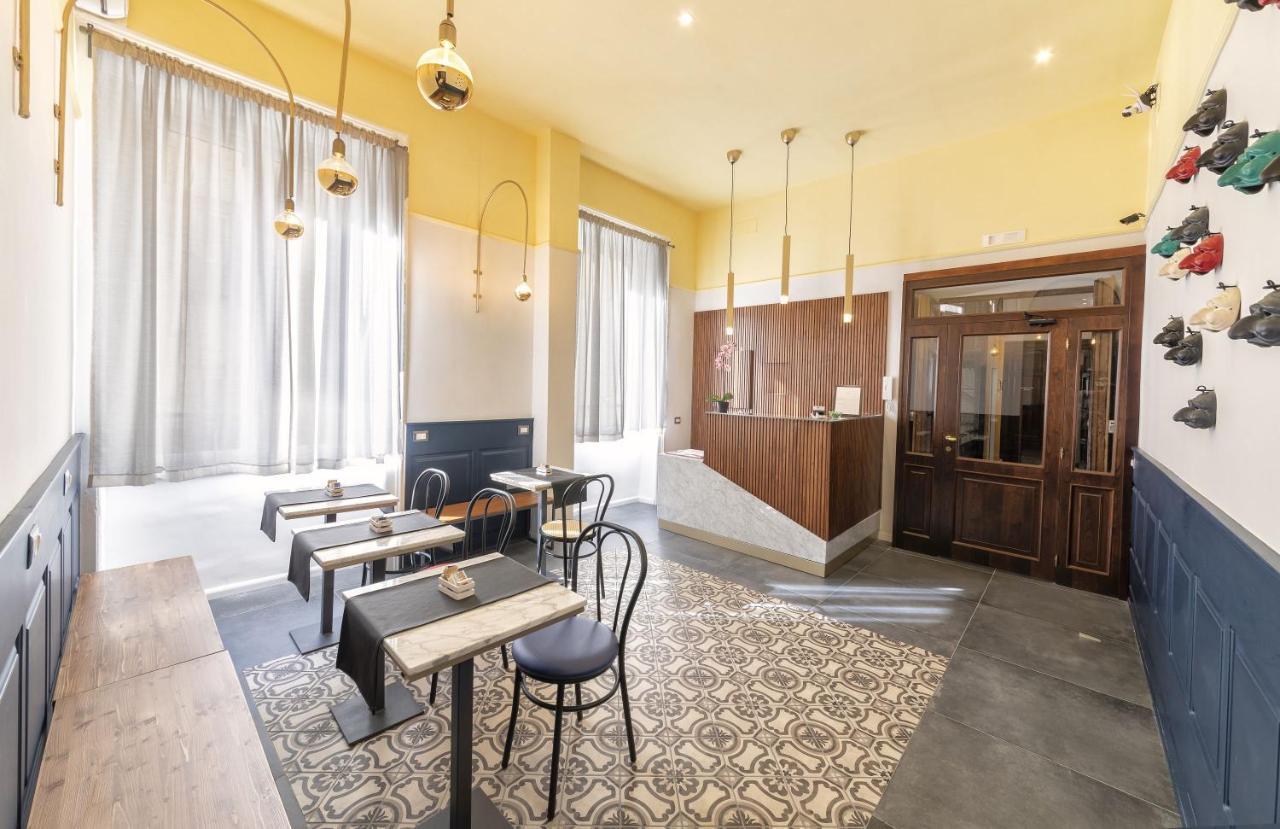 Bed and Breakfast Be Italian Flat Duomo 319 Neapol Exteriér fotografie
