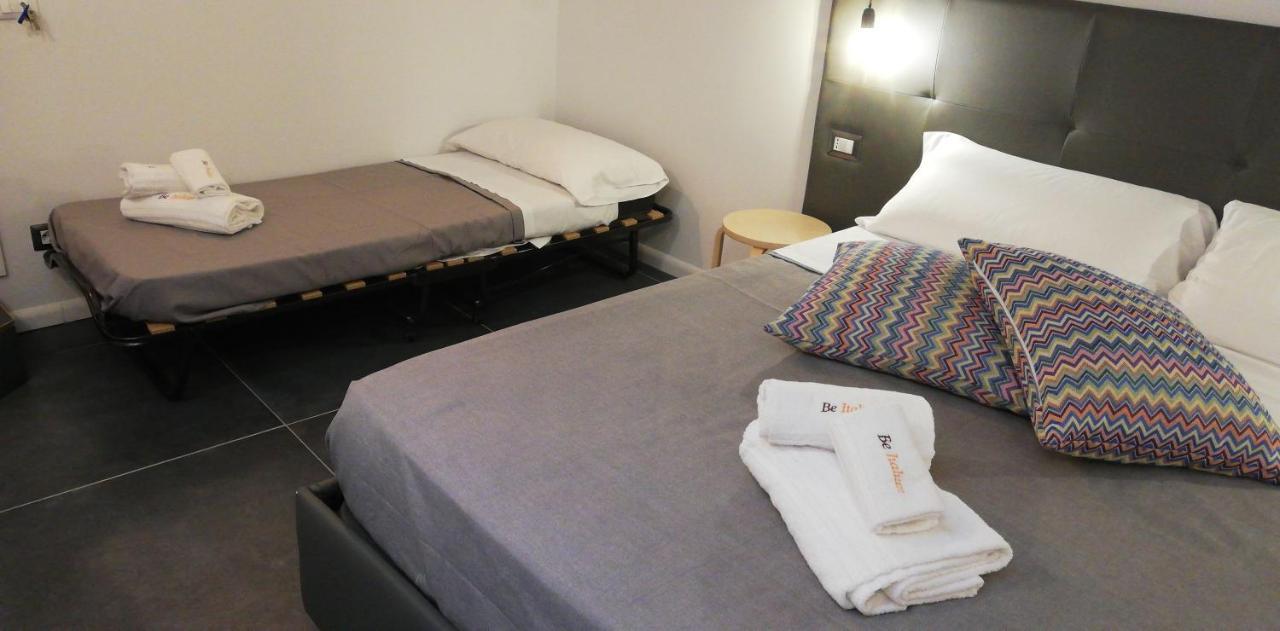 Bed and Breakfast Be Italian Flat Duomo 319 Neapol Exteriér fotografie