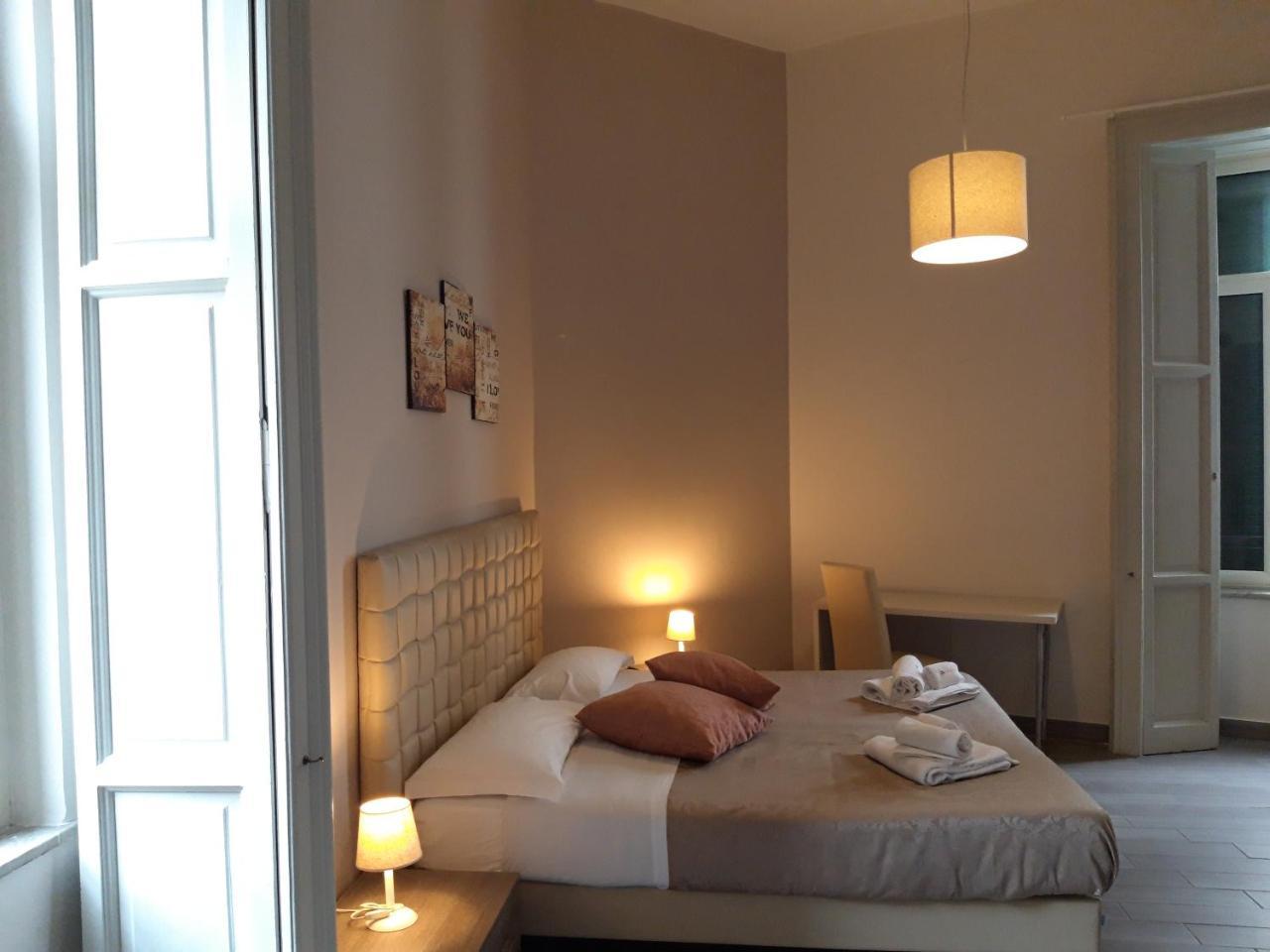 Bed and Breakfast Be Italian Flat Duomo 319 Neapol Exteriér fotografie